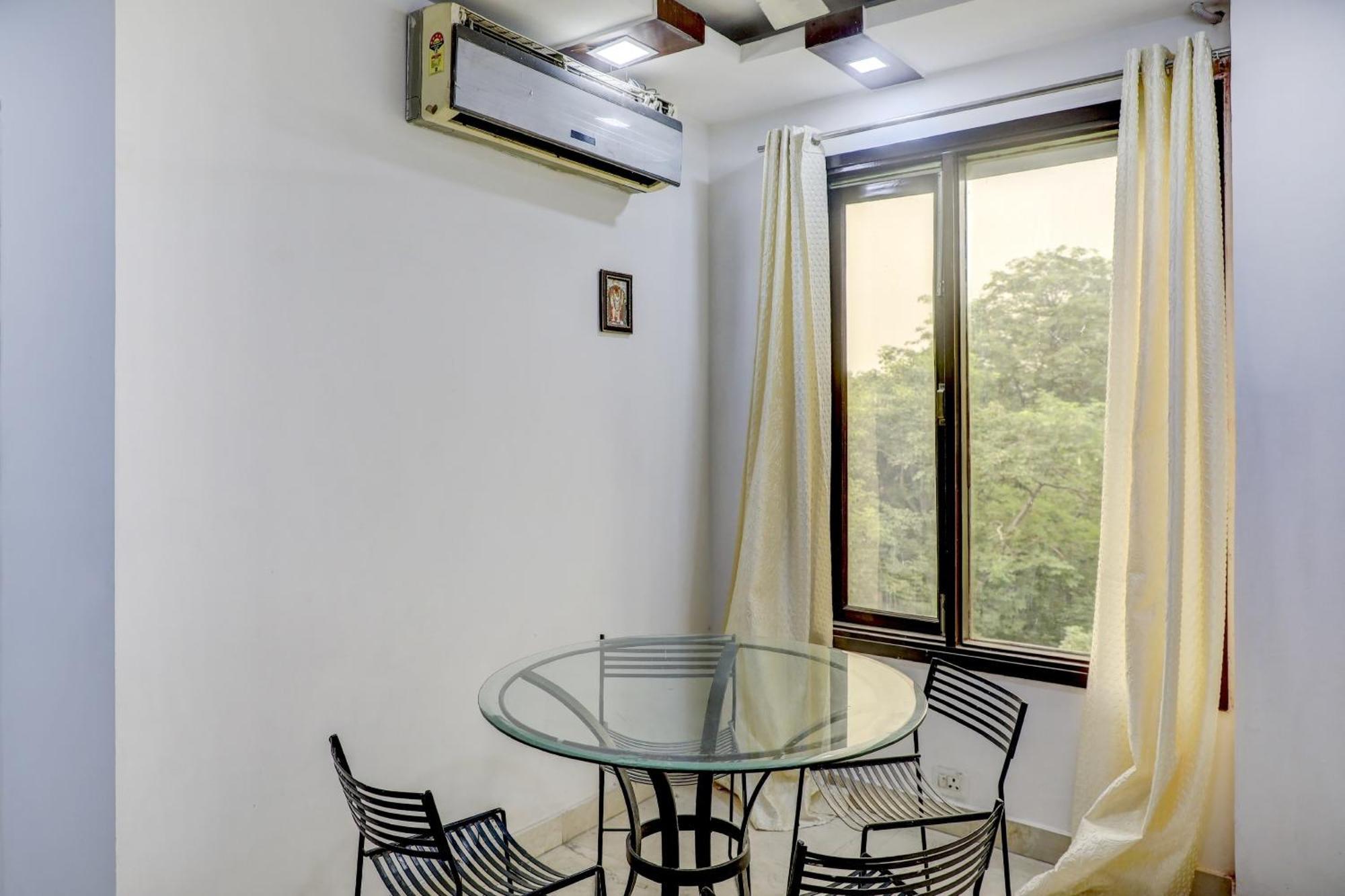 Collection O R S Villa Near Lotus Temple Нью-Дели Экстерьер фото